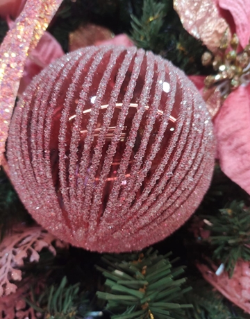 Bola árbol de Navidad rosa con perlas - Imagen 1