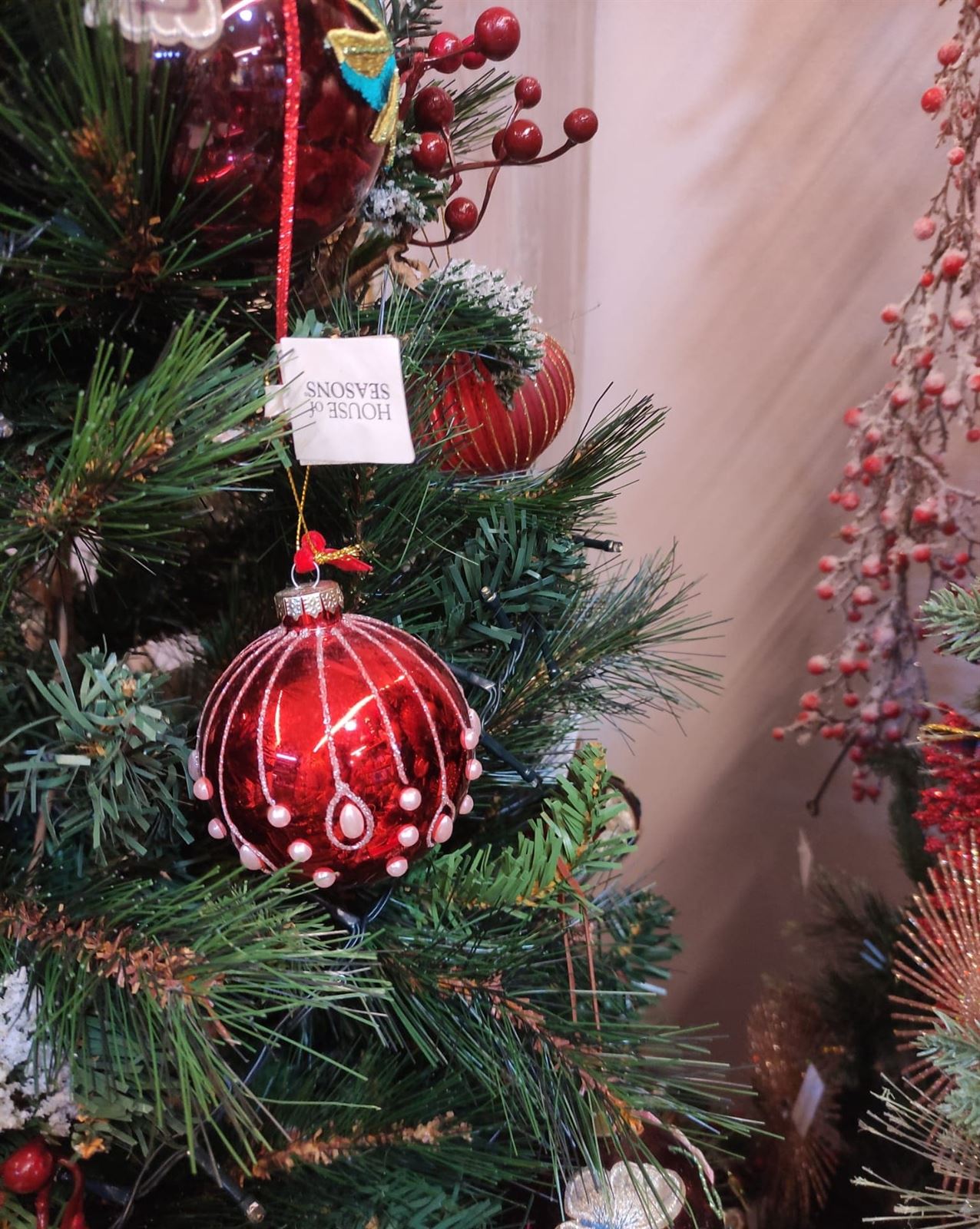 Bola roja brillante cristal con perlas árbol de Navidad - Imagen 2