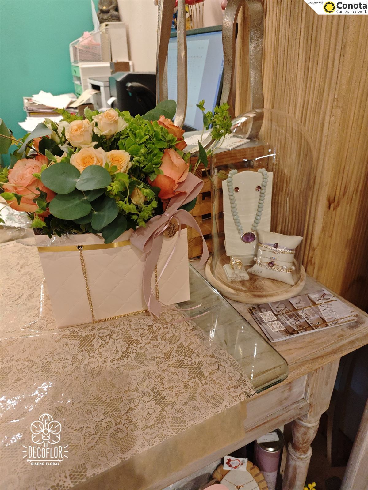Chic floral - Imagen 1