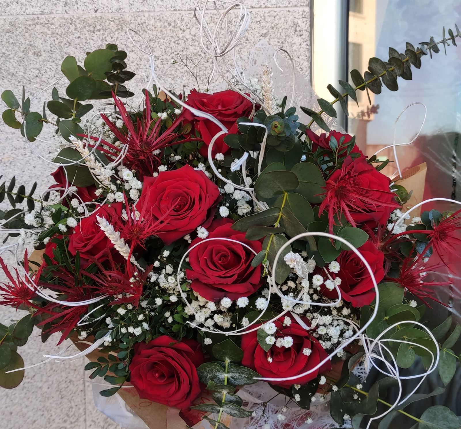 Pasión (ramo de 12 rosas rojas) - Imagen 1